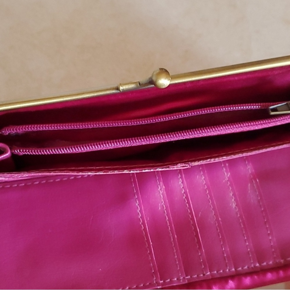 Loop Home Grown Unique Purple Floral Color Wallet NWOT - Picture 5 of 7